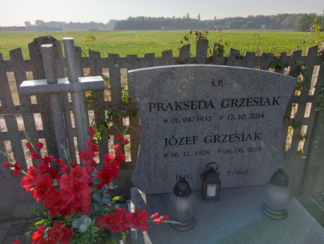 Prakseda Grzesiak 1932 Hanulin - Grobonet - Wyszukiwarka osób pochowanych