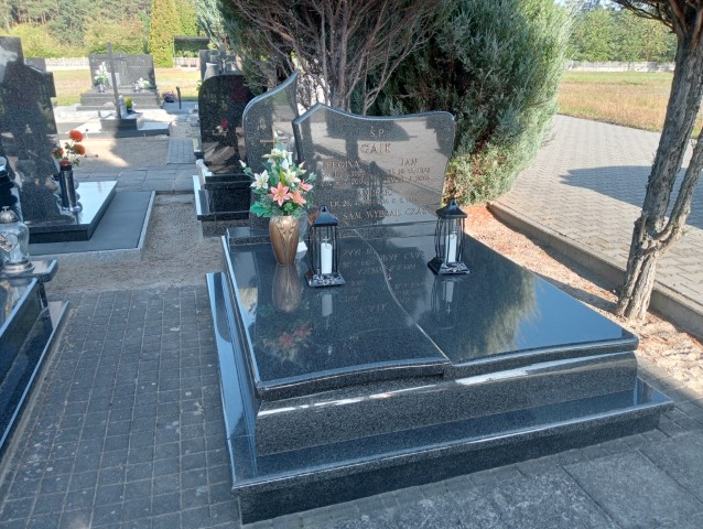 Grób Jan Gaik